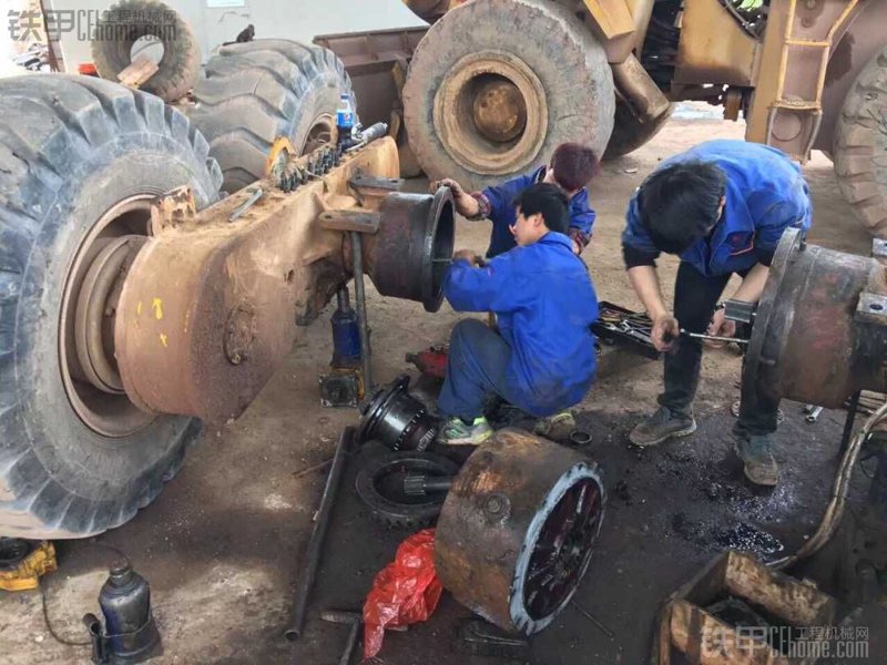 铝材在建筑行业的应用越来越广泛，你知道它为什么如此受欢迎吗？